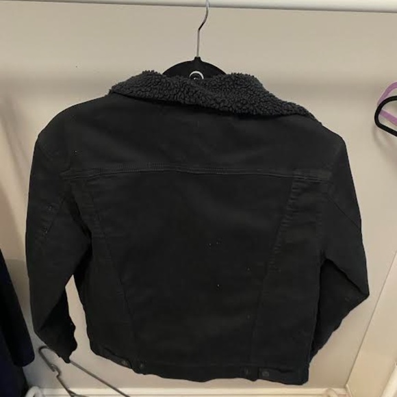 Levi's Fleece Black Jacket - Picture 2 of 2